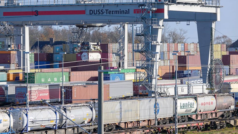 Die Bundesregierung plant große Investitionen in die Verkehrsinfrastruktur. (Symbolbild) Foto: Hendrik Schmidt/dpa