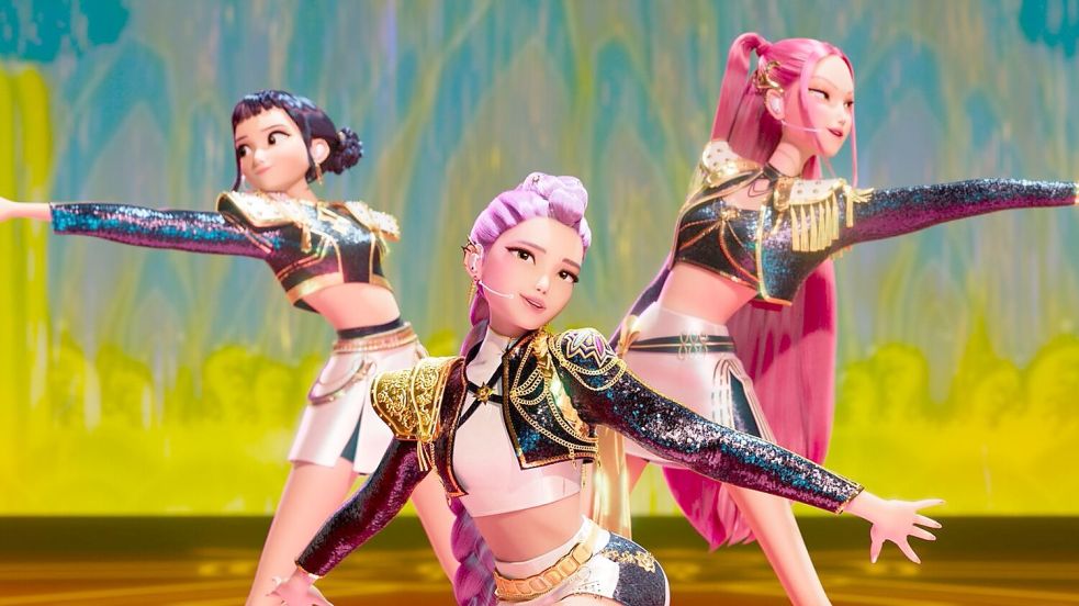 Im Netflix-Hit „KPop Demon Hunters“ geht es um die Band Huntrix - hier von links nach rechts: Zoey, Rumi und Mira. Foto: -/Netflix/dpa