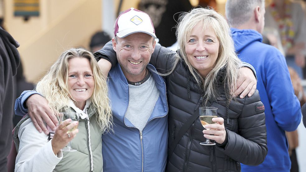 Zum Abschluss der Saison hat der Förderverein des Freibads Borssum eine große Party veranstaltet. Foto: Jens Doden/Emden