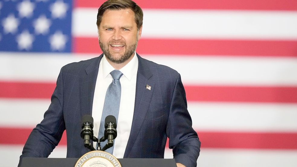 Vance bekräftigt, die USA würden in der Ukraine keine Bodentruppen einsetzen. (Archivbild) Foto: Brynn Anderson/AP/dpa