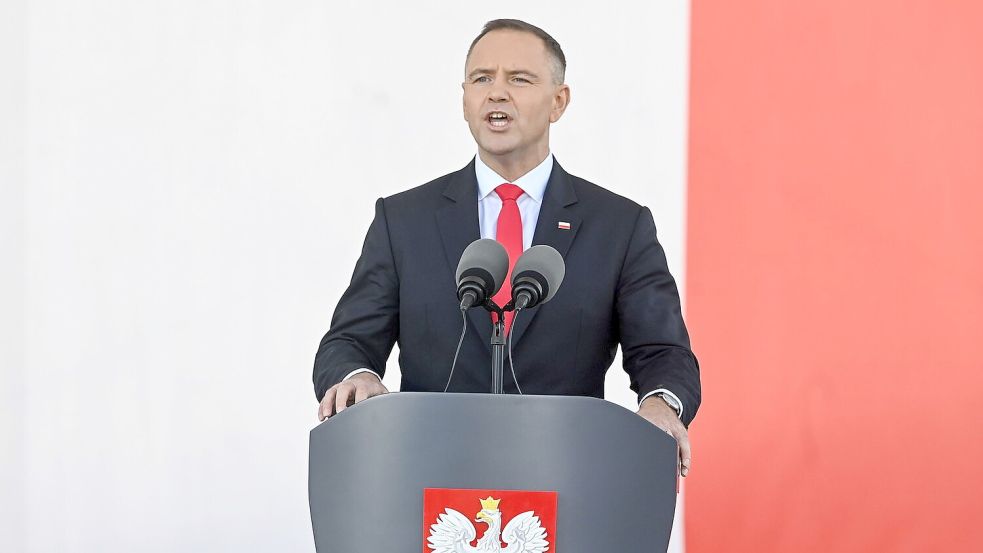 Polens rechtskonservativer Präsident Karol Nawrocki hat mit seinem Veto ein Gesetz gestoppt, dass die Zahlung von Hilfen für Ukraine-Flüchtlinge regeln soll. (Archivbild) Foto: Piotr Nowak/PAP/dpa