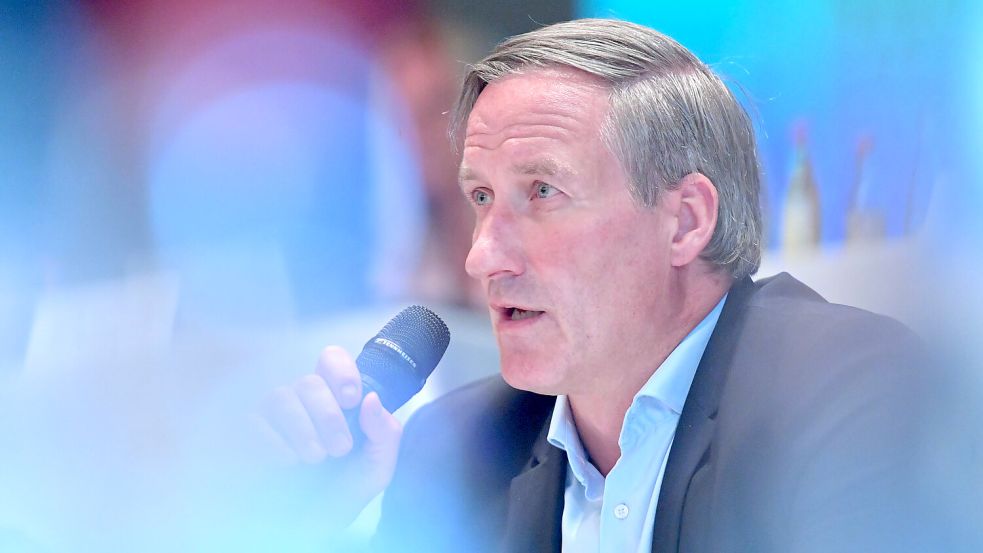 Dirk Balster ist der Geschäftsführer der Trägergesellschaft der Kliniken Aurich-Emden-Norden. Foto: Klaus Ortgies