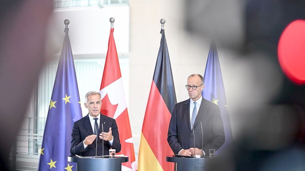 Bundeskanzler Merz wirft dem russischen Präsidenten Putin eine Verzögerungsstrategie bei der Suche nach Frieden für die Ukraine vor. Foto: Britta Pedersen/dpa