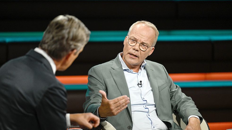 SPD-Fraktionschef Matthias Miersch hat bei „Markus Lanz“ Stellung zu den Spekulationen um Katarina Barley bezogen. Foto: ZDF/Markus Hertrich