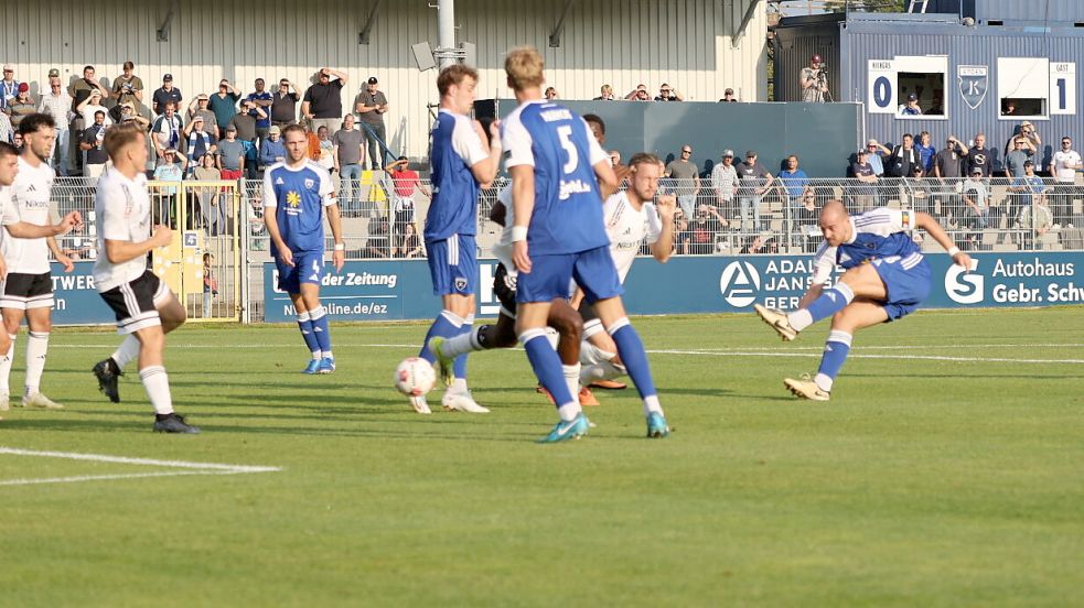 Kickers Emden unterlag Phönix Lübeck mit 1:3. Foto: Vortanz