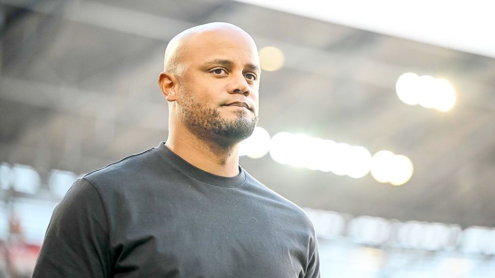 Traineierte früher einen Premier-League-Club: Vincent Kompany Foto: Harry Langer/dpa