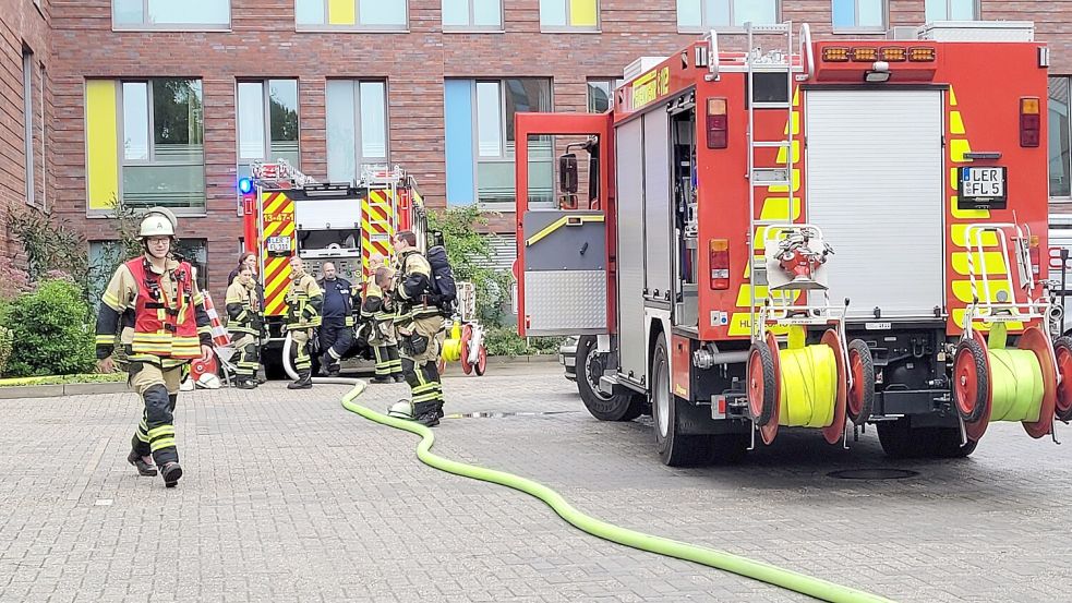 Die Feuerwehr war schnell am Borromäus-Hospital vor Ort. Foto: Bodo Wolters