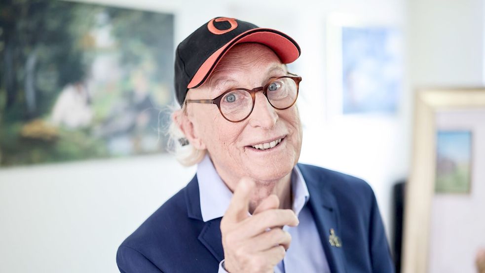 Komiker Otto Waalkes wird für sein Lebenswerk mit dem Deutschen Fernsehpreis ausgezeichnet. (Archivfoto) Foto: Christian Charisius