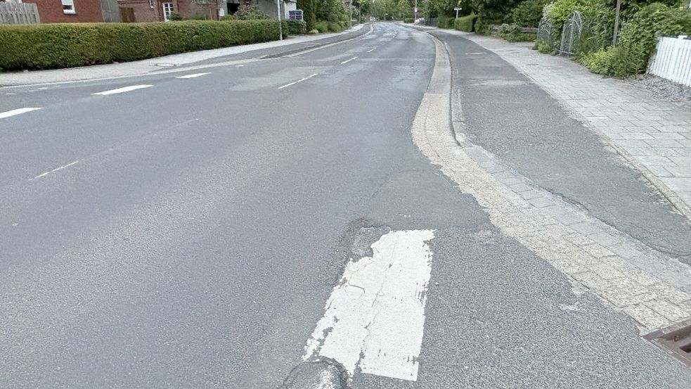 An der Kirchdorfer Straße ist einiges kaputt. Foto: Karin Böhmer