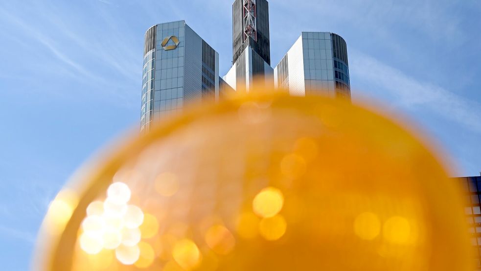 Die Unicredit hält inzwischen gut 26 Prozent der Aktien von Deutschlands zweitgrößter Privatbank. (Archivbild) Foto: Arne Dedert