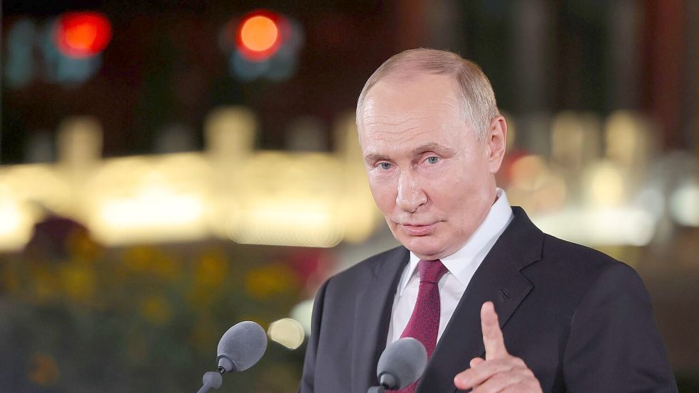 Russlands Präsident Putin lässt keine Bereitschaft zu echten Zugeständnissen erkennen. (Archivbild) Foto: Maxim Shemetov/Pool Reuters/AP/d