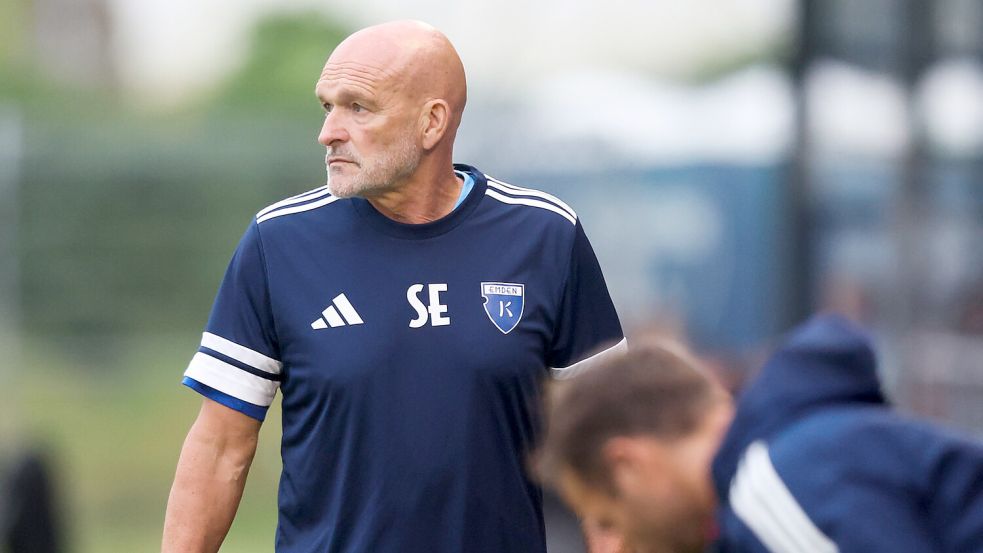 Trainer Stefan Emmerling hat sich für das Testspiel einen formstarken Bezirksligisten ausgesucht. Foto: Doden