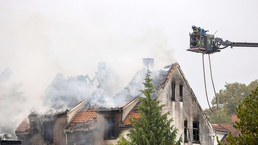 Nach einem Brand in einem Haus sind vier Frauen tot aufgefunden worden. Foto: Geir Olsen/NTB/dpa