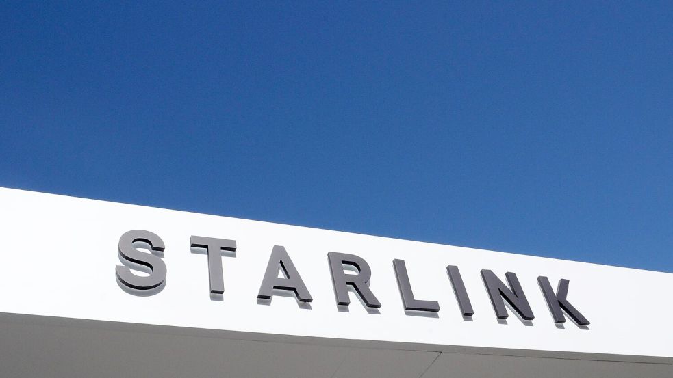 Starlink will verstärkt schnelles Internet aus dem All direkt auf Smartphones bringen. (Archivbild) Foto: Wolf von Dewitz/dpa