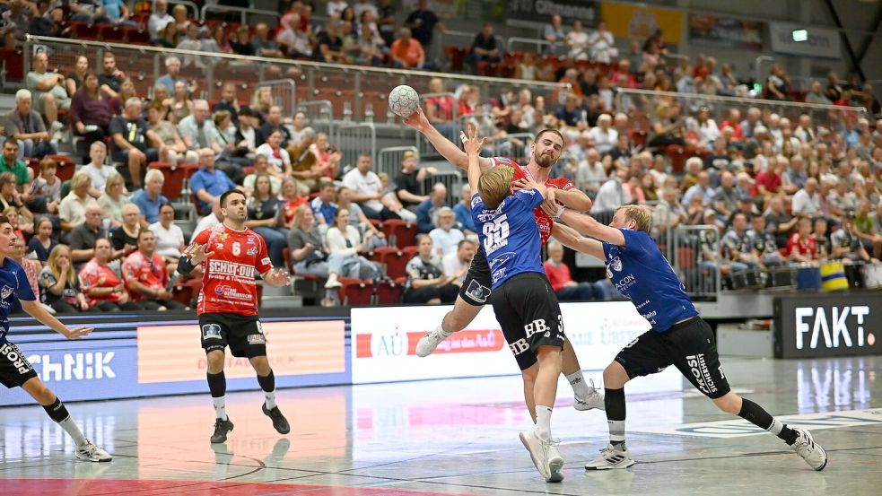 Der OHV Aurich erwischte am Sonntag nicht seinen besten Tag. Foto: Jens Doden/ Blomberg