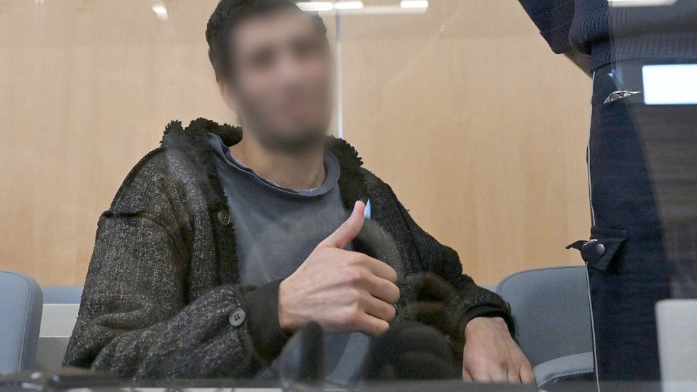 Issa al Hasan hatte bereits zu Prozessbeginn gestanden, den Messerangriff begangen zu haben. Foto: Federico Gambarini