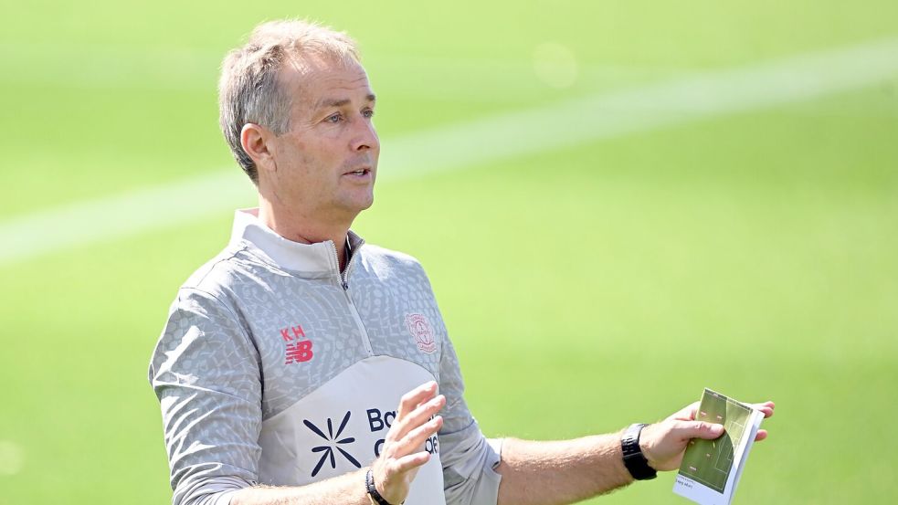 Soll Bayer Leverkusen wieder auf Erfolgskurs bringen: Neu-Trainer Kasper Hjulmand. Foto: Federico Gambarini/dpa