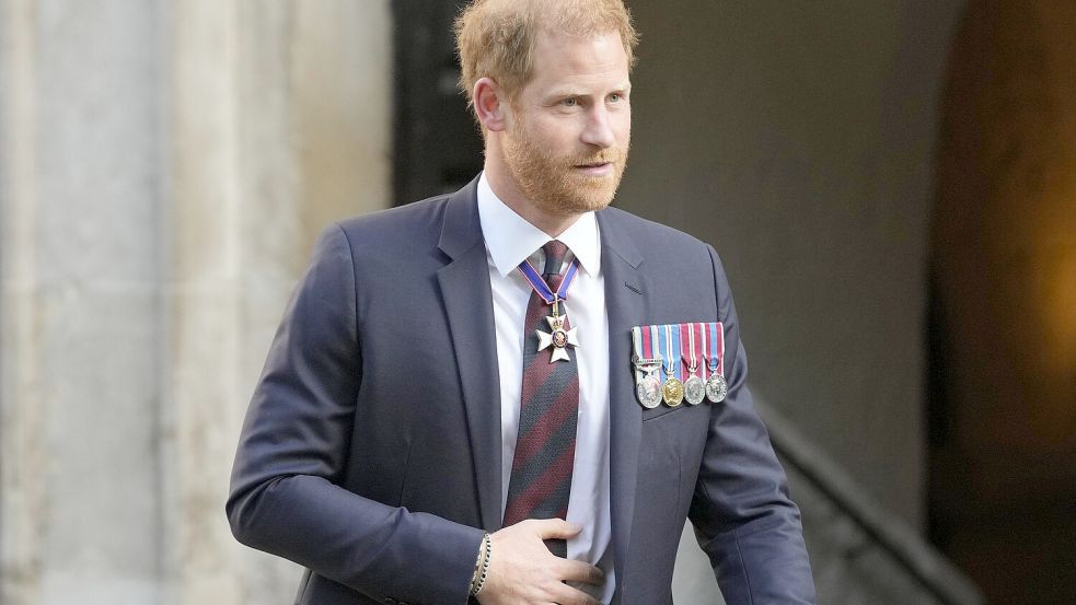 Prinz Harry ist auf Besuch in England und trifft sich mit seinem Vater. Was der König und sein Sohn besprochen haben, ist unklar. Foto: dpa/Kirsty Wigglesworth