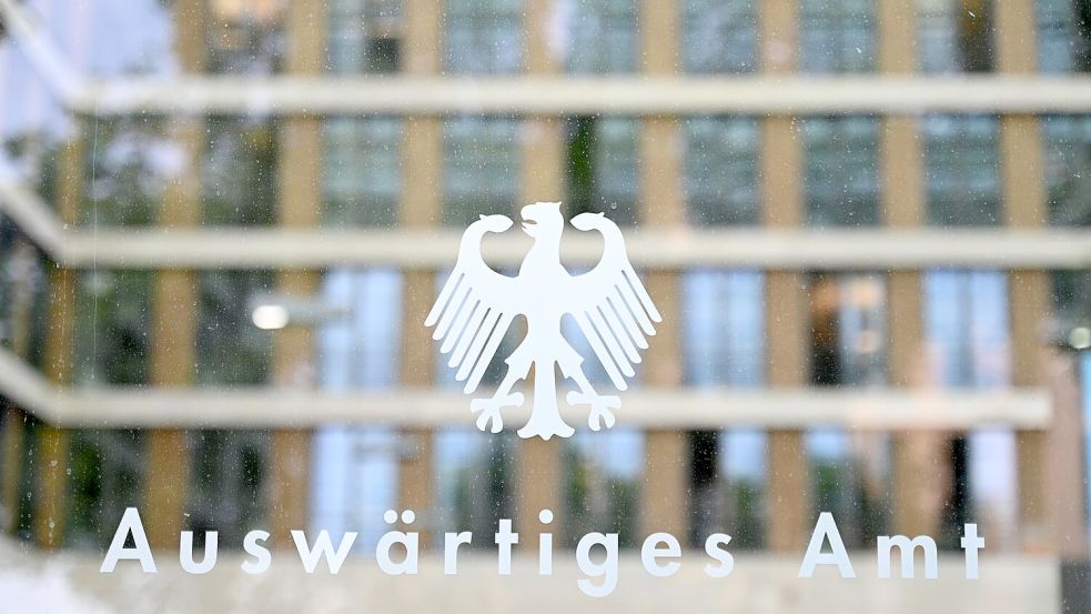 Die Einbestellung eines Botschafters ins Auswärtige Amt gilt als deutliche Form des Protests. (Archivbild) Foto: Katharina Kausche