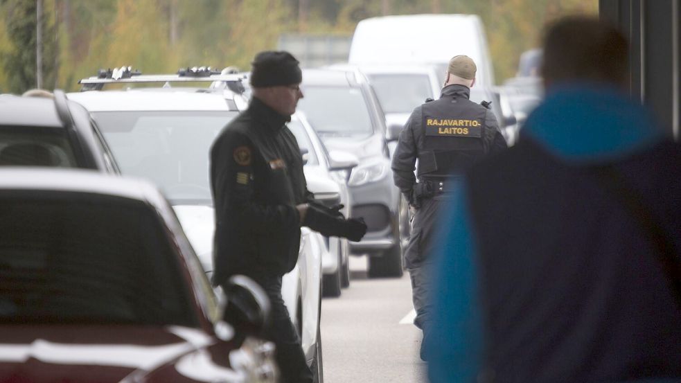Hunderttausende russische Staatsbürger konnten im vergangenen Jahr mit einem Visum völlig legal in die EU einreisen. (Archivbild) Foto: Sasu Mäkinen