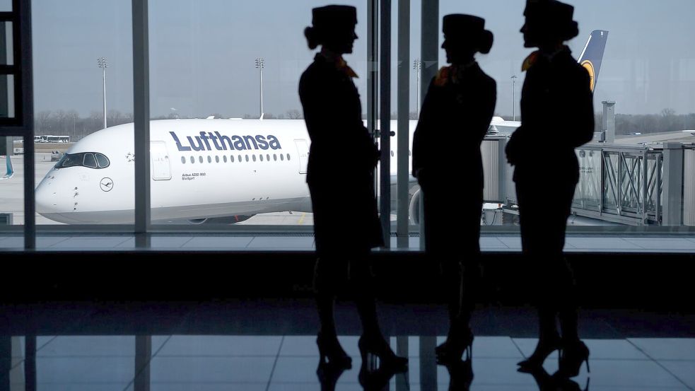 Tarifärger auch beim Kabinenpersonal für Deutschlands größter Fluggesellschaft. (Archivbild) Foto: Sven Hoppe