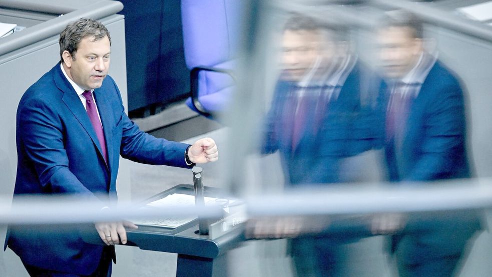 Finanzminister Klingbeil verteidigte seinen Etat im Bundestag. Foto: Britta Pedersen