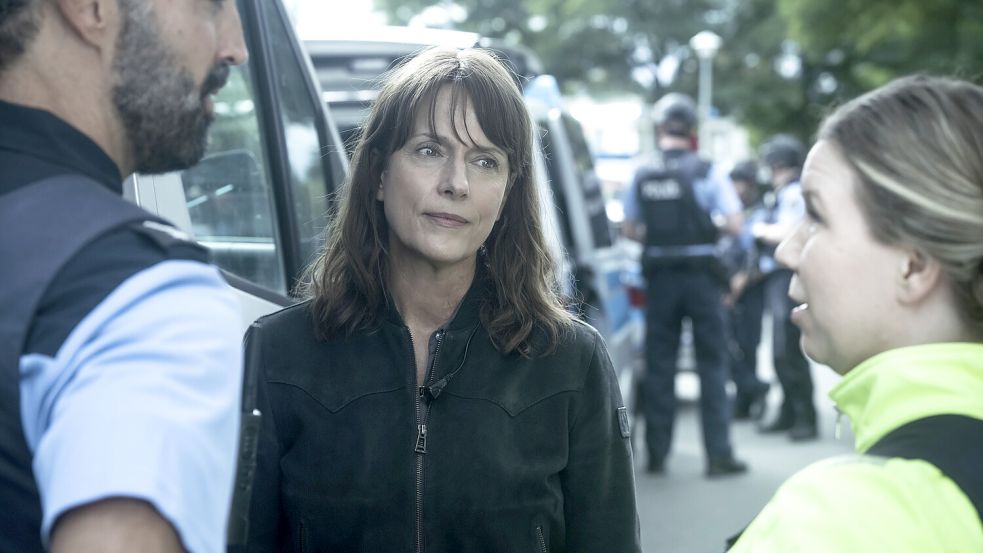 Claudia Michelsen als Kommissarin Brasch im neuen „Polizeiruf 110: Sie sind unter uns“ (Das Erste, Sonntag, 21. September, 20.15 Uhr). Foto: © MDR/filmpool fiction/Stefan Erhard