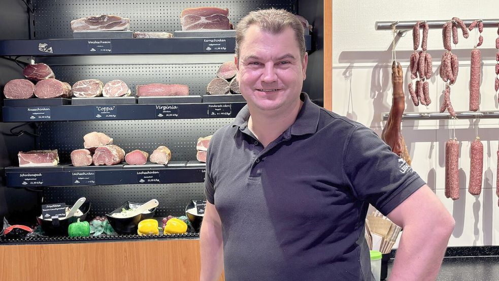 Bei Fleischermeister Markus Leggedör zählt die gute alte Handwerkstradition. Foto: Oliver Bär/Archiv