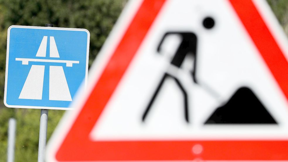 Wegen einer milliardenschweren Finanzlücke droht beim Aus- und Neubau vieler Autobahnen eine Verzögerung. Foto: Jan Woitas