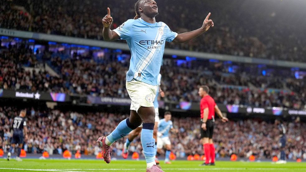 Jeremy Doku traf nach einem schönen Dribbling für Manchester City Foto: Mike Egerton