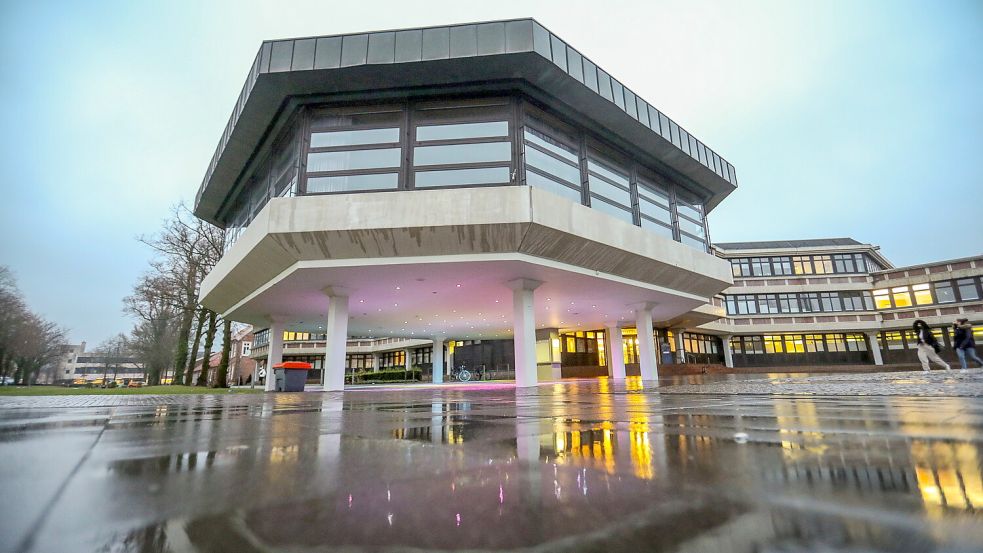 Das Auricher Rathaus. Hier tagte der Stadtrat. Foto: Romuald Banik