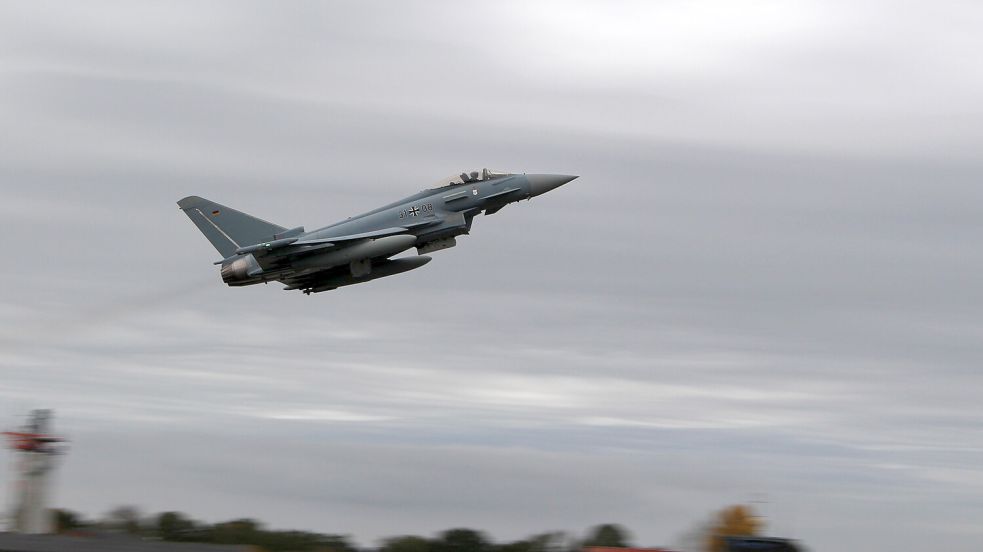 Ein startender Eurofighter auf dem Flugplatz Wittmundhafen. Foto: Imke Oltmanns