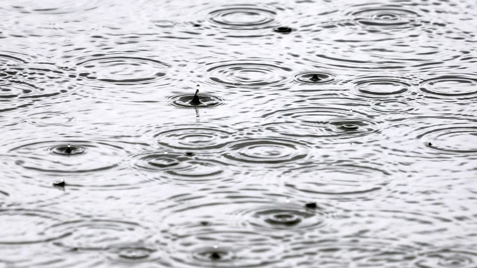 Mancherorts soll so viel Regen fallen wie sonst in einem Monat. (Archivbild) Foto: Karl-Josef Hildenbrand