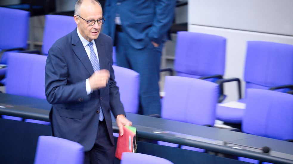 Über den Etat des Kanzleramts wird unter anderem Bundeskanzler Friedrich Merz sprechen. Foto: dpa/Bernd von Jutrczenka