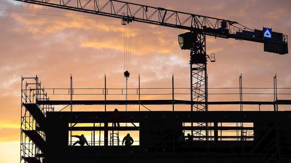 Die Baubranche setzt auf bessere Zeiten mit dem Milliardenpaket des Bundes. (Archivbild) Foto: picture alliance/dpa
