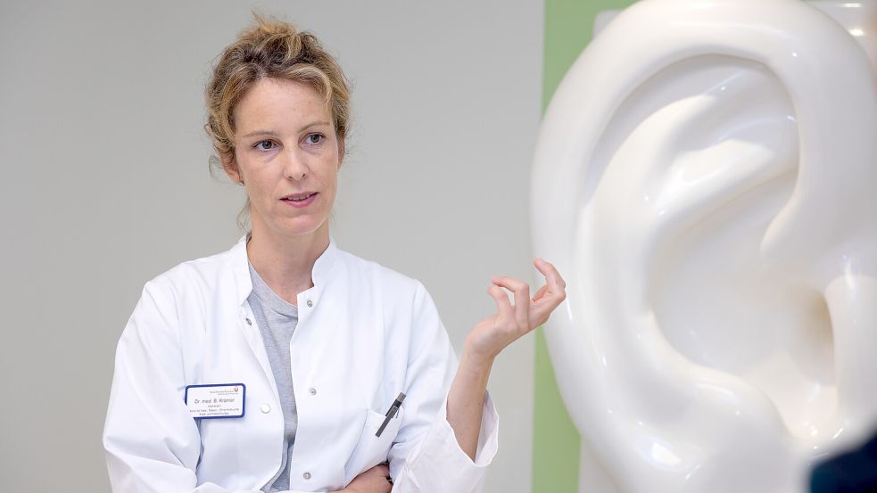 „Hören ist Leben“, sagt Bianca Krämer, Oberärztin an der Klinik für Hals-Nasen-Ohren-Heilkunde am Marienhospital Osnabrück (Niels-Stensen-Kliniken). Foto: Denise Matthey