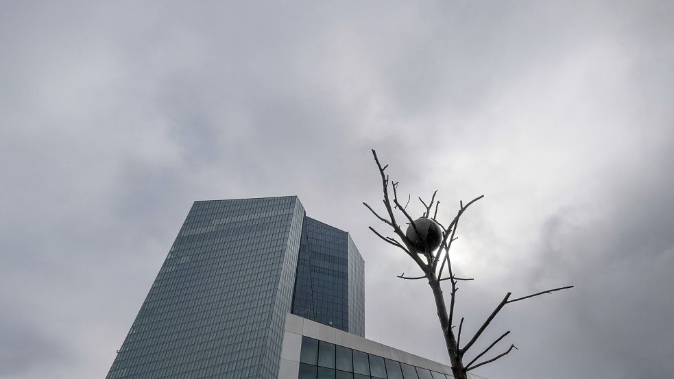 Die Euro-Währungshüter streben Preisstabilität bei mittelfristig 2,0 Prozent Inflation im Euroraum an. (Archivbild) Foto: Boris Roessler