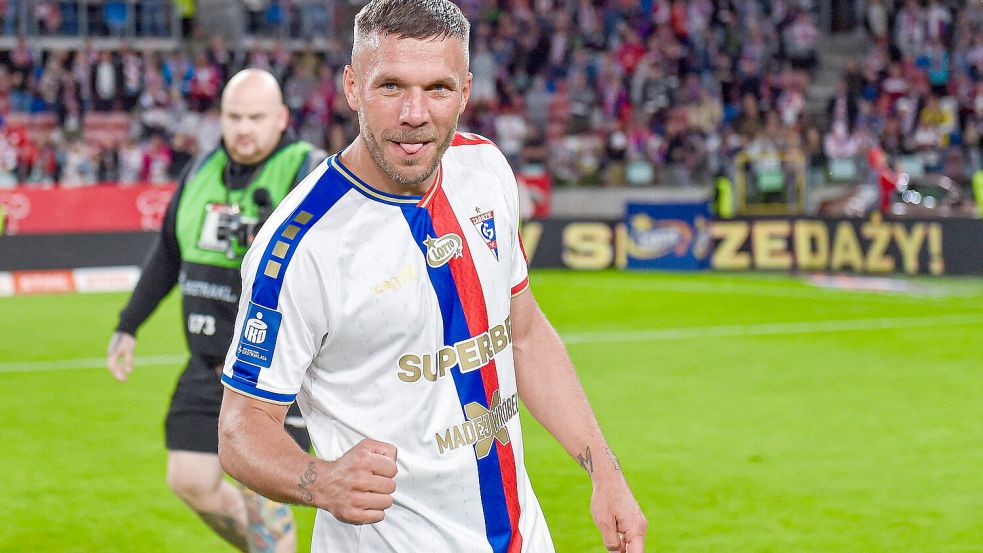 Lukas Podolski spielt seit 2021 beim polnischen Erstligisten Gornik Zabrze. Foto: IMAGO/Newspix