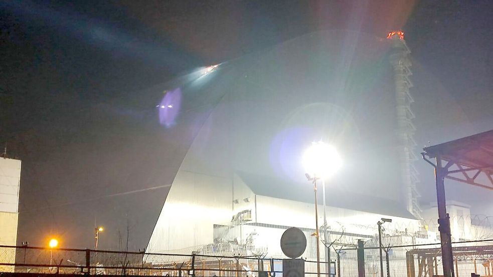 Die Schutzhülle über dem zerstörten Reaktor. Foto: Uncredited/Ukrainian Emergency S