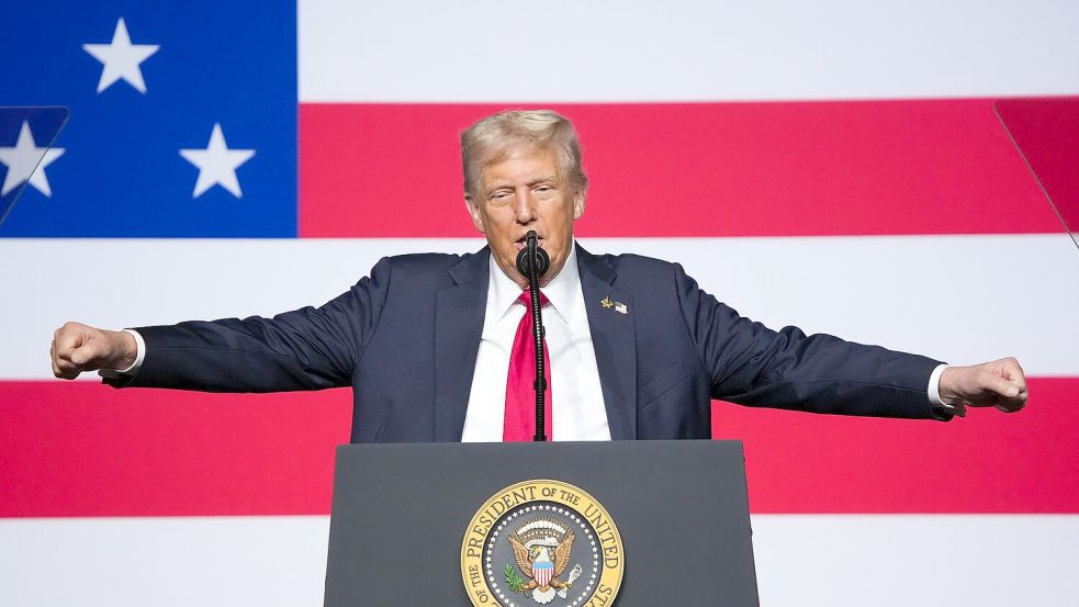 Trump wünscht, dass die Unis verbieten, was „konservative Ideen bestrafen, herabsetzen oder sogar Gewalt gegen sie anstiften könnte“. Foto: Andrew Harnik/Pool Getty Images