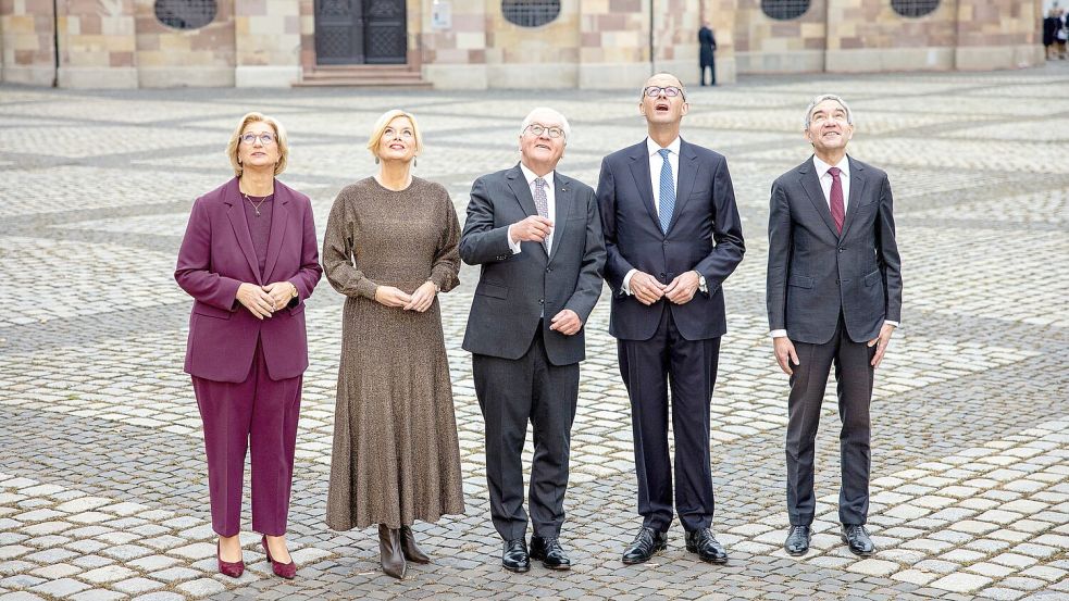 Die gesamte Spitze des Staats ist nach Saarbrücken gereist. Foto: Laszlo Pinter