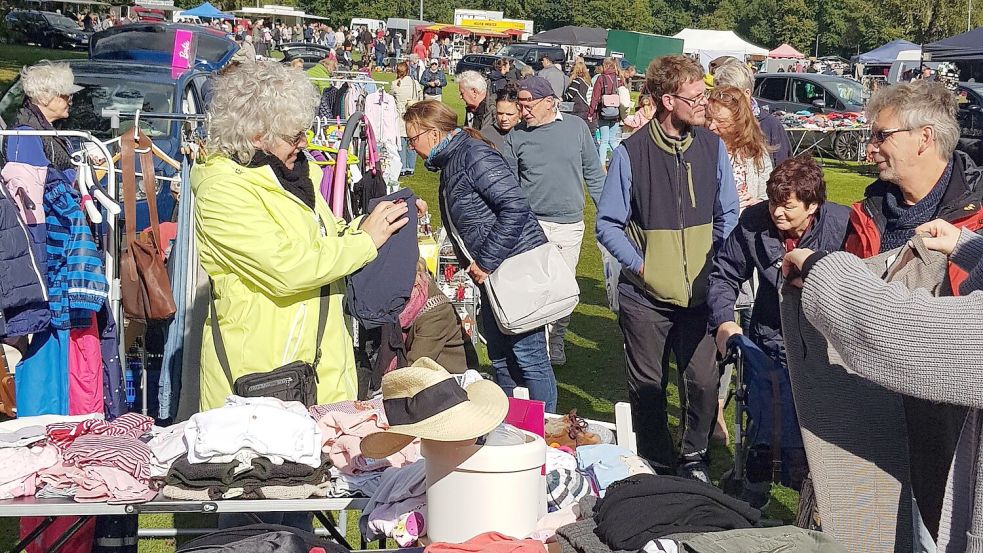 In Rastede ist ein großer Flohmarkt. Foto: Veranstalter