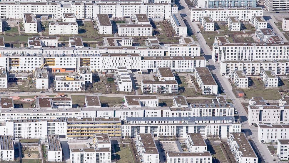 Der Wohnungsmangel in Deutschland zieht nach Analyse des Pestel-Instituts mittlerweile die gesamtwirtschaftliche Entwicklung in Mitleidenschaft. (Symbolbild) Foto: Sven Hoppe