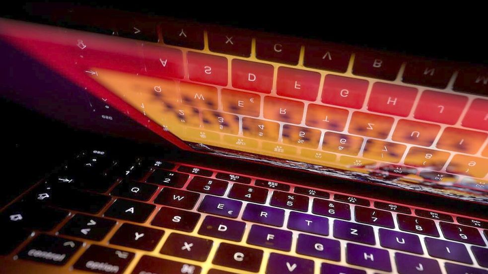 Auch auf Laptops sammelte ein 35-jähriger Ihlower Darstellungen von sexuellen Missbrauch an Kindern. Symbolfoto: Karl-Josef Hildenbrand/dpa