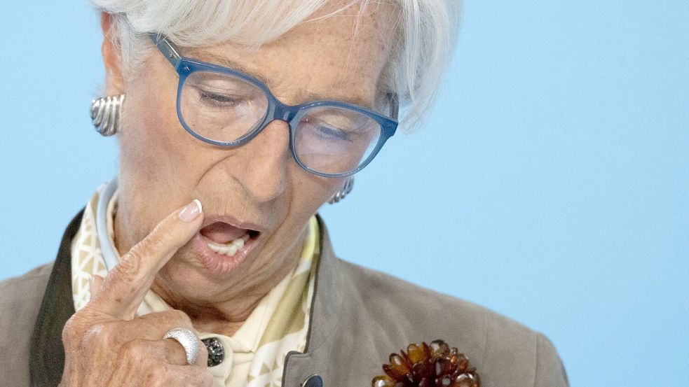 Die Euro-Währungshüter um EZB-Präsidentin Christine Lagarde haben einen gut bestückten Instrumentenkasten für Krisen im Euroraum. (Archivbild) Foto: Boris Roessler