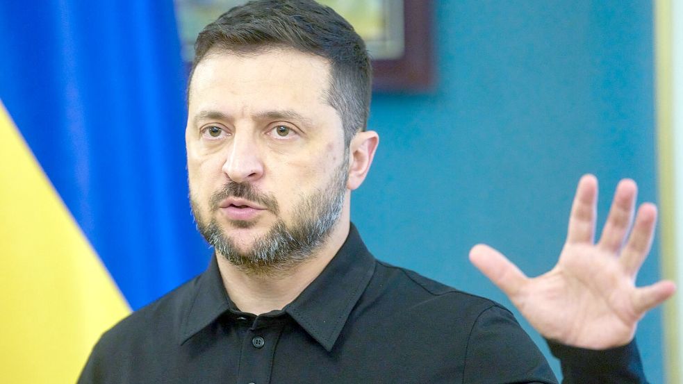 Der ukrainische Präsident Wolodymyr Selenskyj spricht von hohen russischen Verlusten vor Pokrowsk (Archivbild) Foto: Efrem Lukatsky/AP/dpa