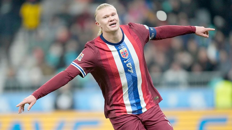 Norwegen mit Superstar Erling Haaland hat beste WM-Chancen. Foto: Darko Bandic/AP/dpa