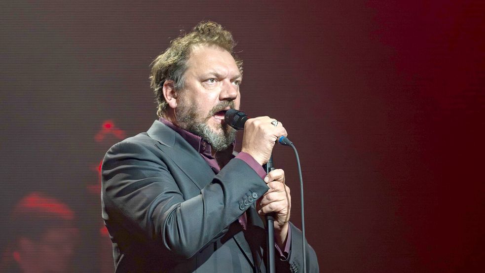 Außergewöhnliches Konzert im Rahmen von Musica Viva: Charly Hübner interpretiert in Schuberts „Winterreise“ Foto: Steve Weber