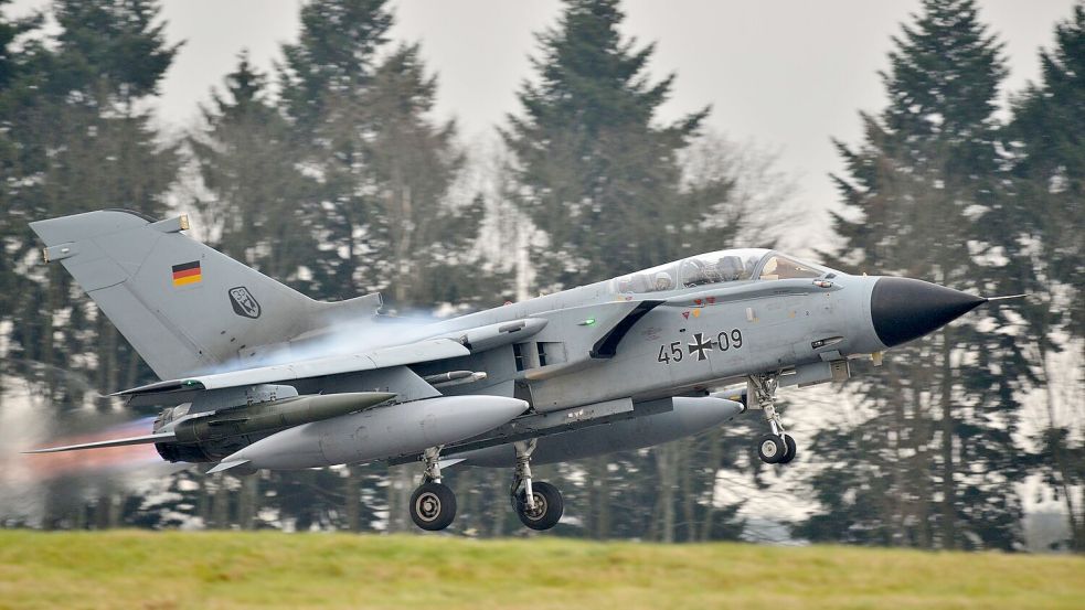 Deutschland hat für die Übung unter anderem drei Tornados angemeldet. (Archivbild) Foto: Harald Tittel