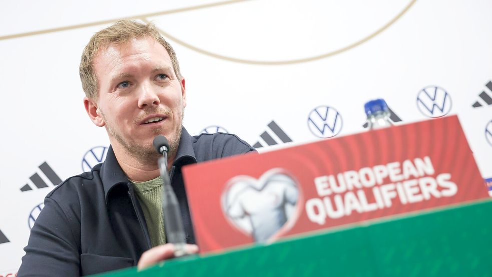 Julian Nagelsmann erwartet ein schweres Spiel in Belfast. Foto: Christian Charisius